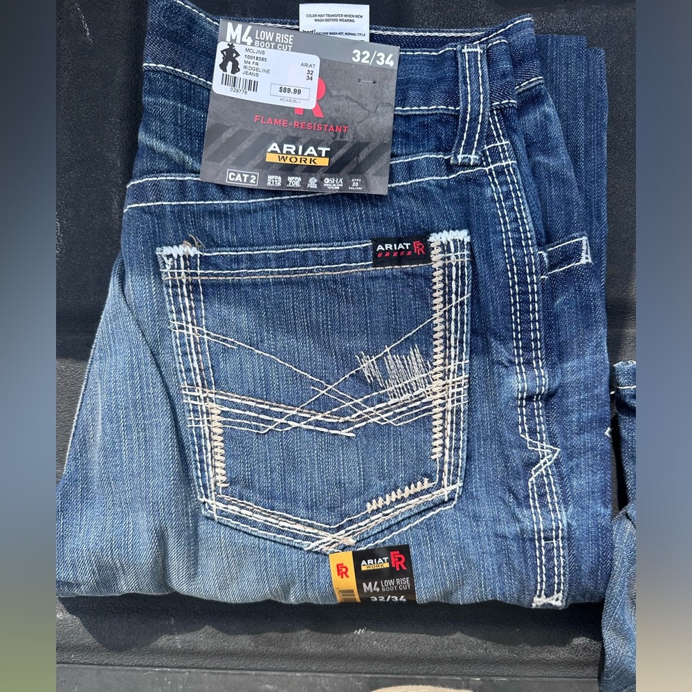 Men’s Ariat FR jeans m4
